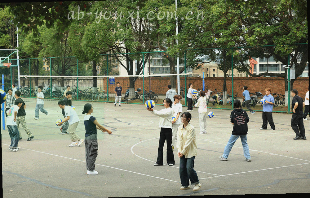 手机与笔记本电脑轮廓并排，中间以细线箭头连接，两端各有一个状态方块